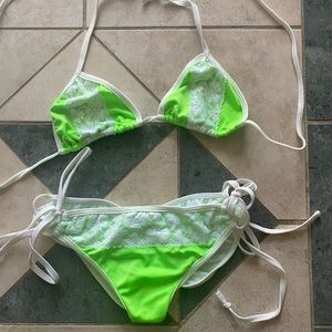 Fede white and neon green bikini. Small top large bottom